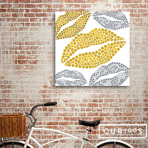 THE ART OF VIKKI ON CURIOOS